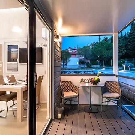 Exclusive Houseboat With Hot Tub Botel Portoroz